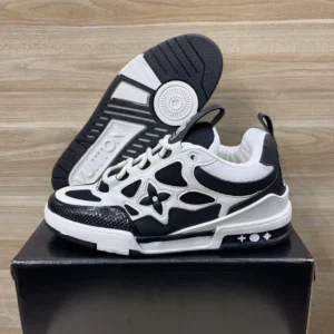LV Skate Black