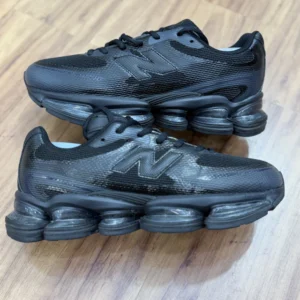 NB 2000 Black