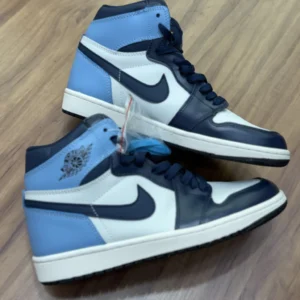 Air Jordan Azul