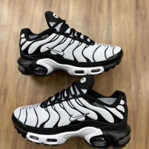 Air Max TN Oreo